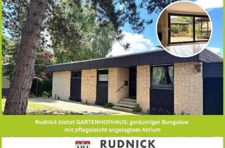 Haus kaufen in 31542 Bad Nenndorf, Bad Nenndorf - Rudnick bietet GARTENHOFHAUS: geräumiger Bungalow mit pflegeleicht angelegtem Atrium