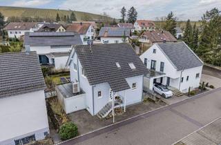 Einfamilienhaus kaufen in 74232 Abstatt, Abstatt - Einfamilienhaus mit Einliegerwohnung, Wärmepumpe, PV & stabilen Mieteinnahmen