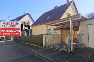 Einfamilienhaus kaufen in 66564 Ottweiler, Ottweiler - Freistehendes Einfamilienhaus mit Einfahrt zur Garage, Carport, Balkon, Garten, Keller in Ottweiler