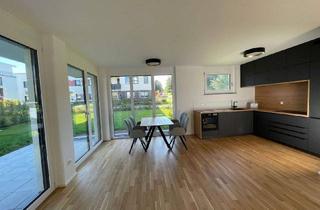 Wohnung kaufen in Vöhrenbacher Straße 49, 78050 Villingen-Schwenningen, Villingen-Schwenningen - Friedrichspark : Große Südwesterrasse mit 26 m², großes Tageslichtbad, 94 m² Privatgarten, KfW 55!