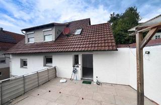 Einfamilienhaus kaufen in 74613 Öhringen, Öhringen / Michelbach am Wald - Einfamilienhaus mit Dachterrasse & Wohlfühlcharakter