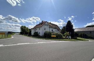 Einfamilienhaus kaufen in Großbuch, Bernbrucher Straße 1, 04668 Otterwisch, Otterwisch - Charmantes Einfamilienhaus mit Einliegerwohnung, großem Grundstück und Nebengebäuden