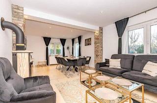 Einfamilienhaus kaufen in 13059 Berlin, Berlin - Modernisiertes Einfamilienhaus in ruhiger Lage von Wartenberg