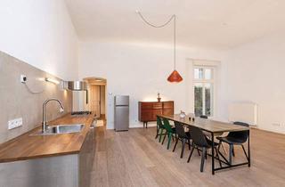 Wohnung kaufen in Torstraße, 10115 Berlin, Berlin - Sanierte Altbauwohnung mit eigener Terrasse im Torstraßen-Kiez