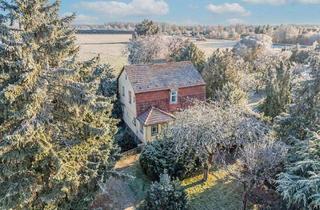 Haus kaufen in 14624 Dallgow-Döberitz, Dallgow-Döberitz - Exklusive Rarität - Sanierungsbedürftiges Anwesen mit großem Grundstück in Best-Lage von Dallgow