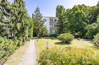 Wohnung kaufen in Heinrich-Laehr-Park, 14167 Berlin, Berlin - Helle 2-Zimmerwohnung mit Balkon und KFZ-Stellplatz in Zehlendorf