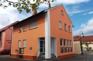 Haus kaufen in 91325 Adelsdorf, Adelsdorf - Saniertes Wohn- und Geschäftshaus in Adelsdorf Mitte