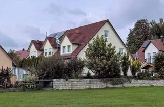 Haus kaufen in 86684 Holzheim, Holzheim - Hochwertiges Reihenendhaus in ruhiger Siedlungslage