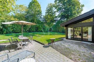 Haus kaufen in 61273 Wehrheim, Wehrheim - Sanierungsbedürftiges Architektenhaus in naturnaher Lage von Wehrheim