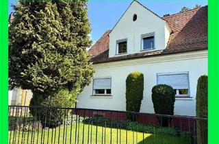 Haus kaufen in 90579 Langenzenn, Langenzenn - ... Wecken Sie dieses Haus aus dem Dornröschenschlaf! Wohnen und Leben im schönen Langenzenn!