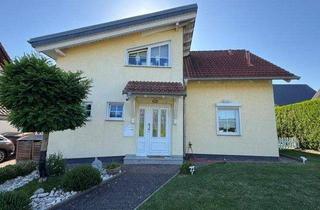 Einfamilienhaus kaufen in 34376 Immenhausen, Immenhausen - Charmantes Einfamilienhaus mit Galerie und liebevoll angelegtem Garten