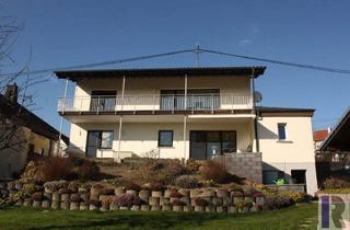 Einfamilienhaus kaufen in 53547 Hümmerich, Hümmerich - Wohnen im Grünen - Einfamilienhaus mit großem Garten, Obstbäumen und Bachlauf