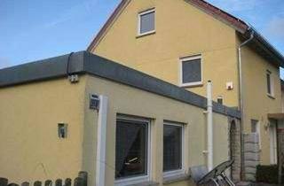 Haus kaufen in 97218 Gerbrunn, Gerbrunn - großzügiges Reiheneckhaus mit Einliegerwohnung in Gerbrunn