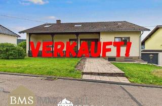 Haus kaufen in 54668 Holsthum, Holsthum - Freistehendes geräumiges Wohnhaus mit Einliegerwohnung in Holsthum!