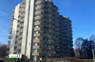 Wohnung kaufen in Auwaldstraße 1, 79110 Freiburg, Freiburg im Breisgau - Große 3 Zimmer-WHG mit 2 Balkonen