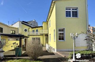 Doppelhaushälfte kaufen in 63075 Offenbach am Main, Offenbach / Bürgel - BERK Immobilien - Charmante Doppelhaushälfte mit vielseitigen Nutzungsmöglichkeiten in Offenbach-Bürgel