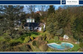 Einfamilienhaus kaufen in 42329 Wuppertal, Wuppertal - Boltenberg: Bungalow mit großem Garten, Pool und Ausbaupotential