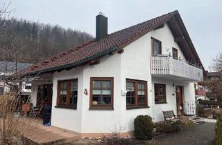 Einfamilienhaus kaufen in 78187 Geisingen, Geisingen - Familienfreundliches Haus mit Balkon und großer Terrasse in Geisingen
