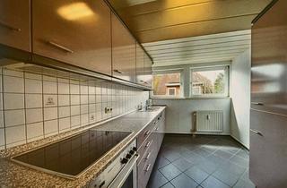 Wohnung kaufen in 64560 Riedstadt, Riedstadt-Goddelau: Helle 2 Zi.-ETW im DG mit Südbalkon