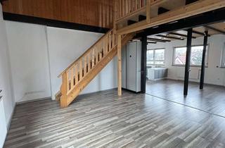 Wohnung kaufen in Hausener Straße 13, 71296 Heimsheim, Attraktive Galeriewohnung mit Balkon, viel Tageslicht und einem Stellplatz