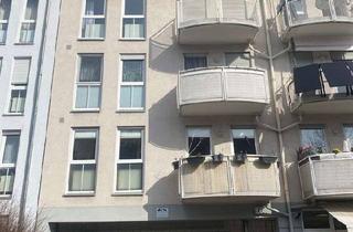 Wohnung kaufen in Pastor-Niemöller-Platz, 13156 Niederschönhausen, Vermietete 5-Zi.-Whg. im 4.+5.OG mit Balkon am Pastor-Niemöller-Platz