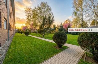 Wohnung kaufen in Britzer Garten, 12107 Berlin, IMMOBERLIN.DE - Geräumige Altbauwohnung mit Loggia beim Britzer Garten