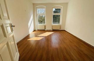 Wohnung mieten in Puchanstraße, 12555 Köpenick, geräumige 2-Zimmerwohnung zum Selbstrenovieren