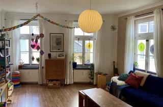 Wohnung mieten in Röttgener Straße 23, 53127 Ippendorf, Charmantes Haus mit Dachterrasse und 2 Bädern in begehrter Lage von Ippendorf