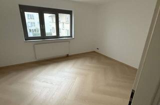 Wohnung mieten in Rosenstraße 51, 73614 Schorndorf, Großzügige 5-Zimmer-Wohnung mit Balkon im 3. OG in Schorndorf