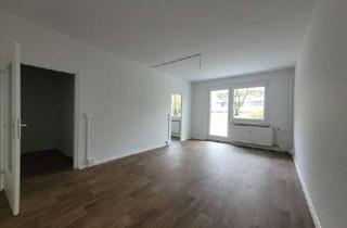 Wohnung mieten in Karl-Friedrich-Schinkel-Straße 21, 08529 Chrieschwitz, +++ 1-Raum-Wohnung +++ frisch saniert +++ Balkon