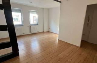 Wohnung mieten in 64846 Groß-Zimmern, Frisch renovierte Erdgeschosswohnung mit EBK und