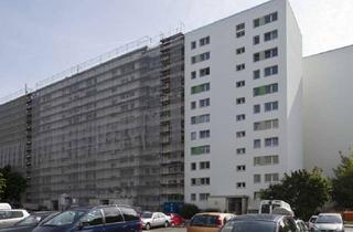 Sozialwohnungen mieten in Ahrenshooper Str. 25, 13051 Neu-Hohenschönhausen, unrenovierte 1-Zimmer-Wohnung in Neu-Hohenschönhausen mit WBS 141-220