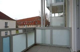 Wohnung mieten in Merseburger Str. 130, 06237 Leuna, Helle Familien-Wohnung mit Balkon