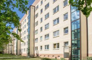 Wohnung mieten in Kursdorfer Weg 18, 04205 Schönau, Großzügige 3-Raum-Wohnung mit EBK.
