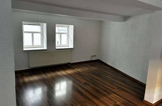 Wohnung mieten in 99310 Arnstadt, schöne 3 Zimmerwohnung mit Einbauküche und Hofnutzung