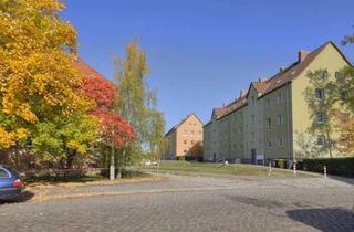 Wohnung mieten in Merseburger Straße 368, 06132 Silberhöhe, Gemütliche 2-R.-W. im 2. OG mit Renovierungsbonus!