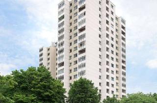 Wohnung mieten in Sonnenallee 281, 12057 Neukölln, Singles aufgepasst: 1-Zimmer-Apartment in Neukölln mit Balkon zu vermieten!