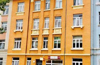 Wohnung mieten in Friedrich-Engels-Straße 66, 99086 Johannesvorstadt, Geräumige 4 Zimmer Wohnung mit großzügigem Balkon und Kamin in guter Lage