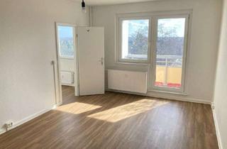 Wohnung mieten in Gneisenauring 33, 39130 Neu Olvenstedt, EIN ZIMMER mit Balkon...!