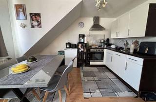 Wohnung mieten in Moorhofstr. 14, 30419 Stöcken, Schöne 3 Zimmer Dachgeschosswohnung