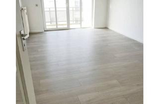 Wohnung mieten in Epiphanienweg, 33739 Jöllenbeck, Renovierte 2 Zimmer-Etagenwohnung mit Balkon