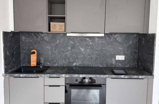 Wohnung mieten in Rheinhäuser Str. 52, 68165 Schwetzingerstadt, 1-ZKB // frisch renoviert // neue moderne Küche inklusive