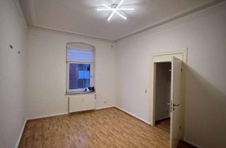 Wohnung mieten in Kölner Landstraße 200, 40591 Wersten, schöne 2-Zimmer Wohnung in Altbau in D-Wersten