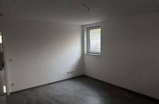 Wohnung mieten in Löwenseestraße 34, 63477 Maintal, Nachmieter für 1,5-Zimmer Kellerwohnung (ca. 58 qm) gesucht