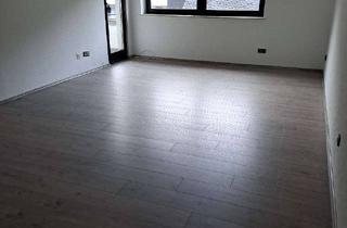 Wohnung mieten in Am Stapel 10, 58762 Altena, Attraktive Wohnung in zentraler Lage direkt am Stapel Center in Altena