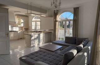 WG-Zimmer mieten in Am Turmhügel, 49088 Sonnenhügel, Villa Sonnenschein: 8 einzelne Zimmer in hochwertigem All-Inclusive Wohnheim in Osnabrück