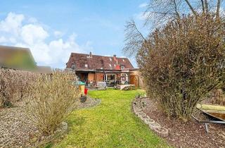 Doppelhaushälfte kaufen in 26452 Sande, Feine Doppelhaushälfte auf ca. 797 m² großem Grundstück in ruhiger Lage von Sande-Cäciliengroden