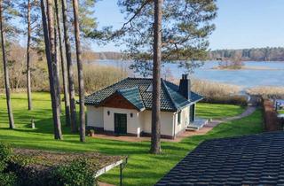 Haus kaufen in 16831 Rheinsberg, Exklusives Wassergrundstück mit Steg am Zootzensee – Wochenendhaus, Bungalow und Naturgrundstück