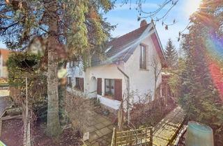 Einfamilienhaus kaufen in 99334 Kirchheim, Charmantes Einfamilienhaus mit großem Grundstück und viel Potenzial in Amt Wachsenburg