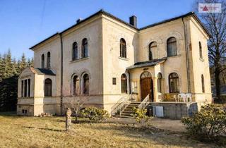 Villa kaufen in 09430 Drebach, Repräsentative Villa mit 3.600 m² Grundstück & Nebengebäuden, Garagen zwischen Chemnitz und Annaberg